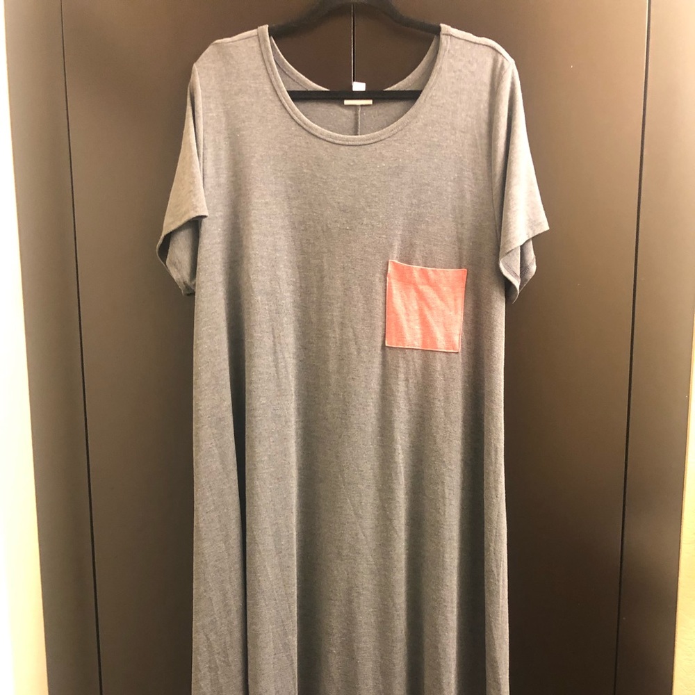 Gray with coral pocket LuLaRoe Carly 3XL